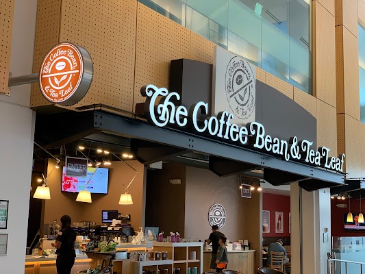 The Coffee Bean & Tea Leaf at Seattle Airport